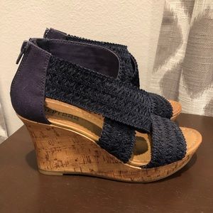 Dept 222 Wedges